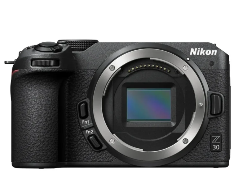 Nikon Z30 front