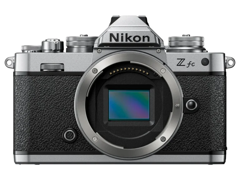 Nikon Zfc front