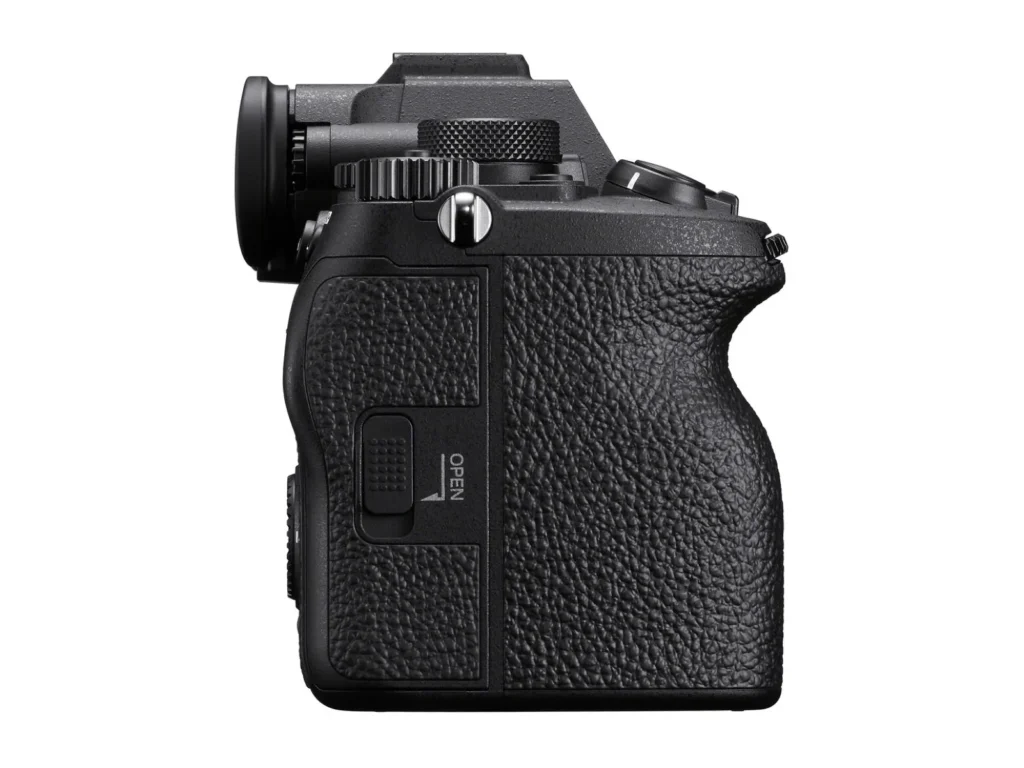 Sony-A7-IV-right-side