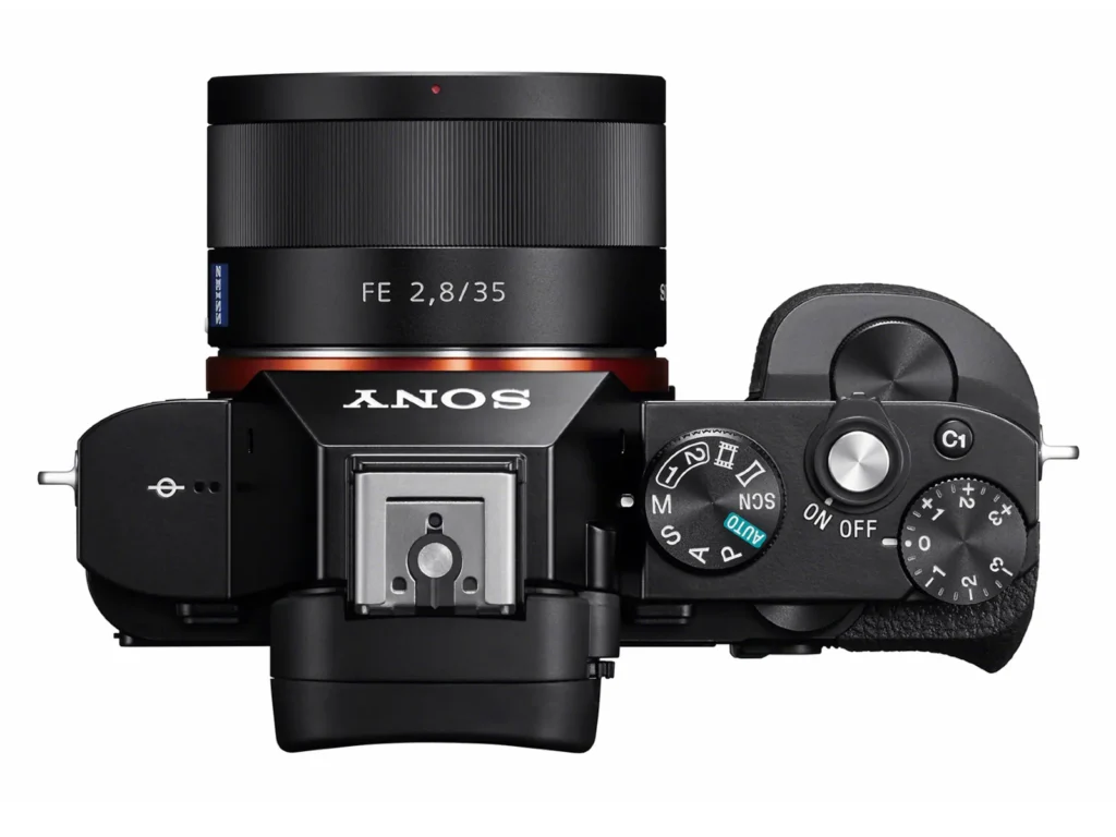 Sony-A7-top-lens