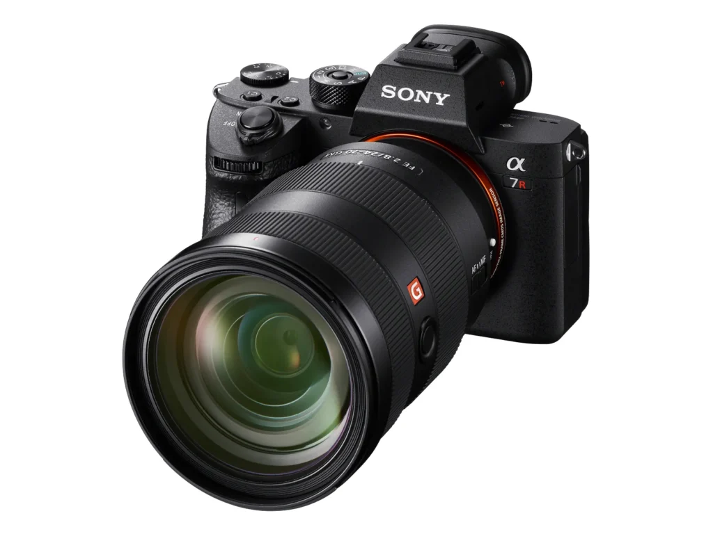 Sony-A7R-III-front-lens