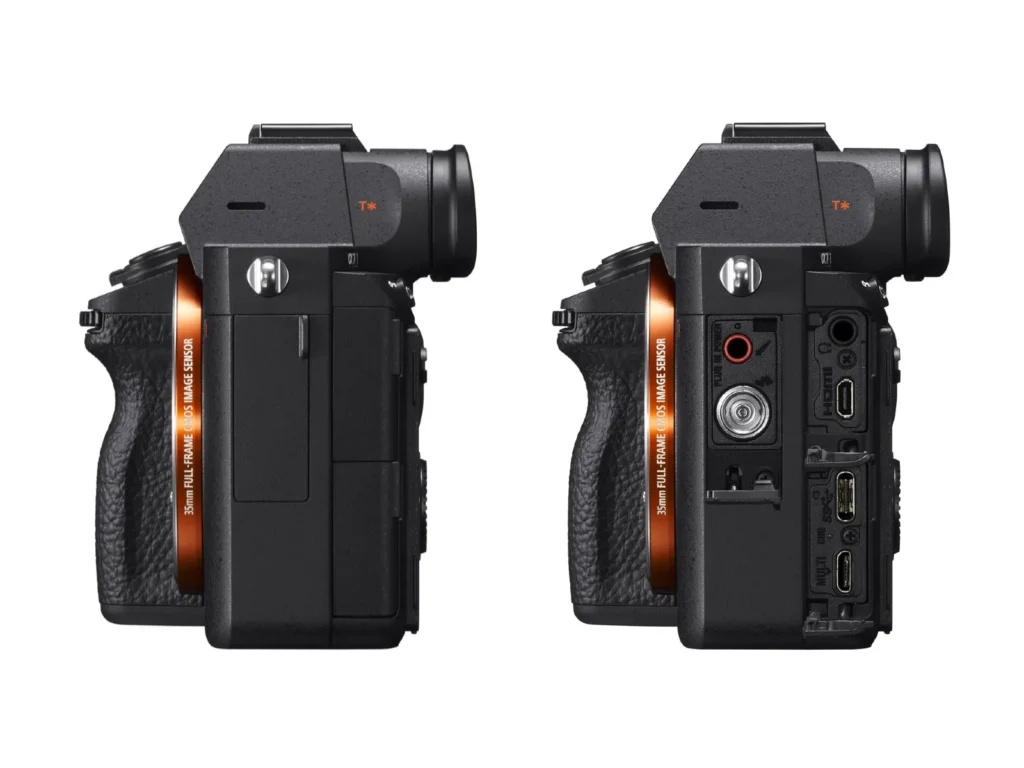 Sony-A7R-III-ports