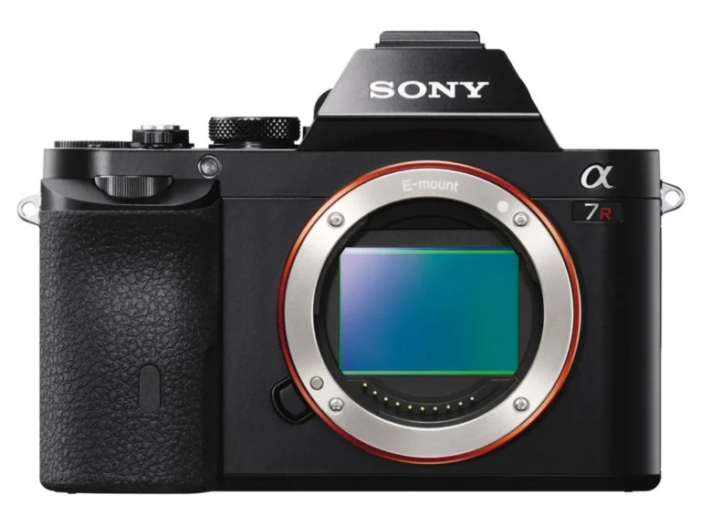 Sony A7R front