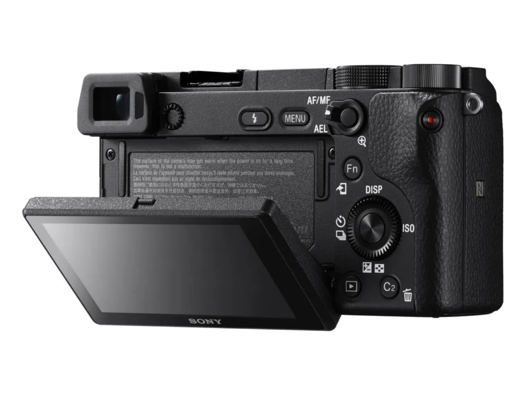 Sony-a6300-flip-screen