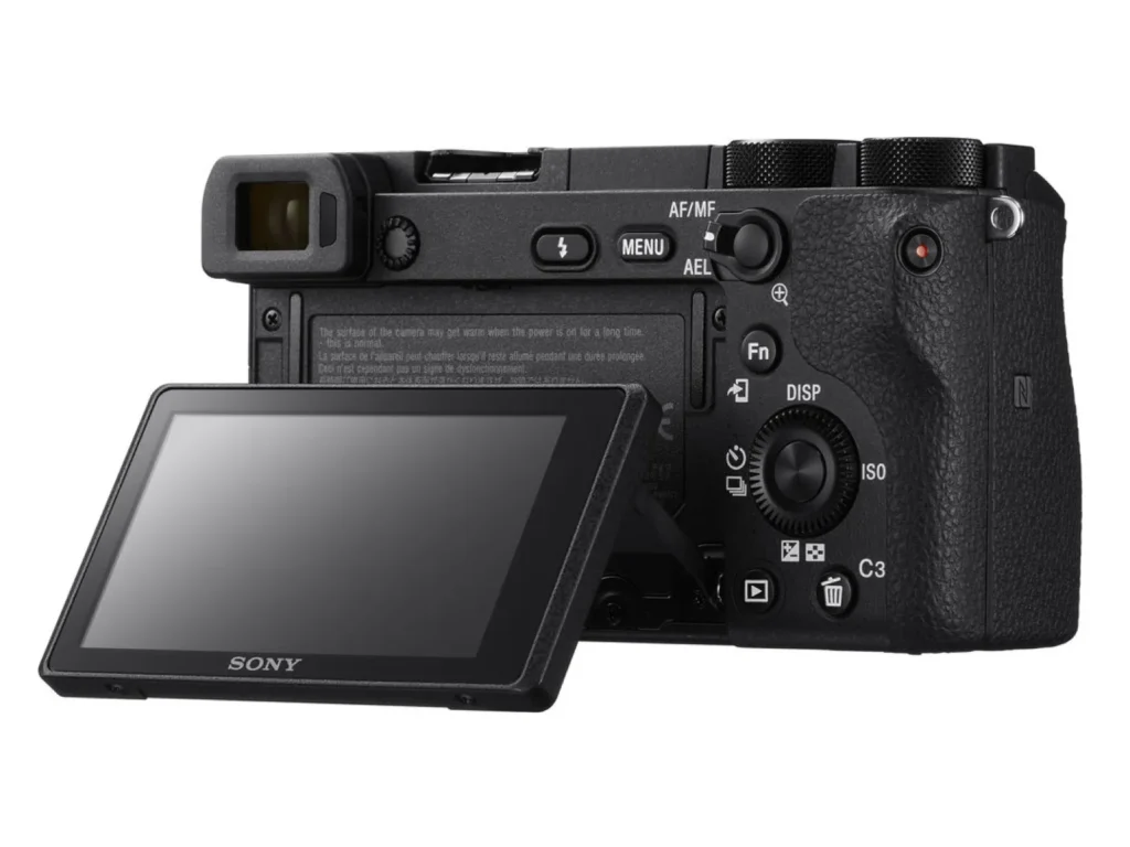 Sony-a6500-flip-screen-2