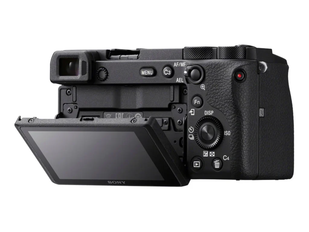 Sony-a6600-flip-screen-2