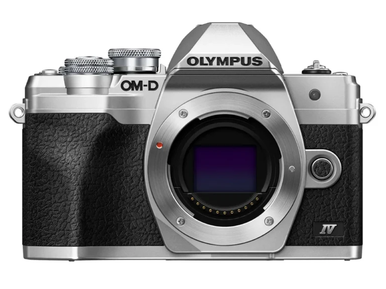 OLYMPUS OM D E M10 IV front