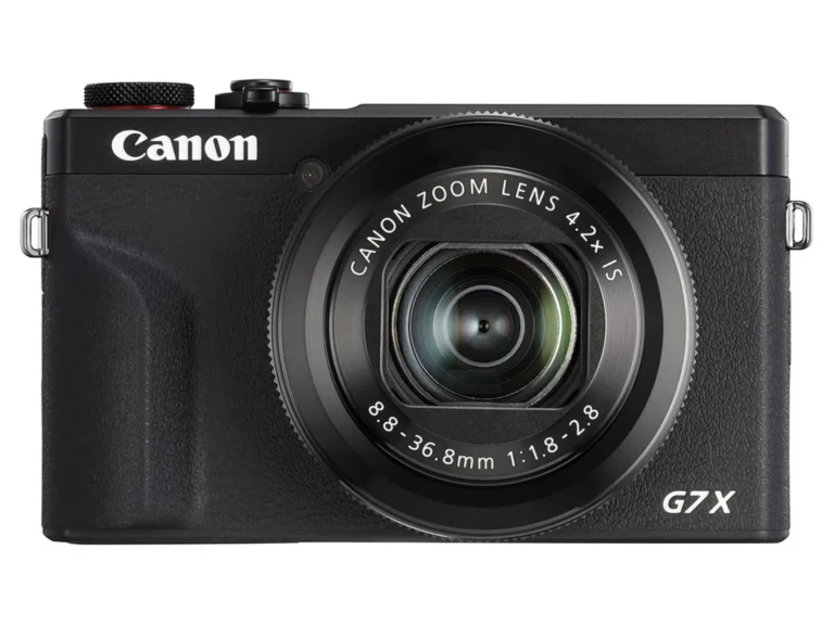 Canon G7 X III front