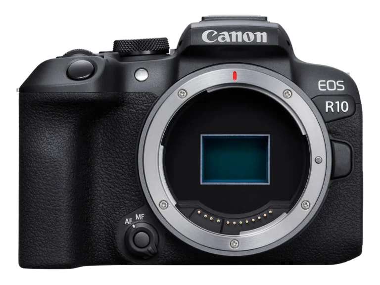 Canon R10 front