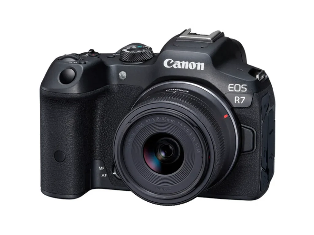 Canon-R7-front-lens-2