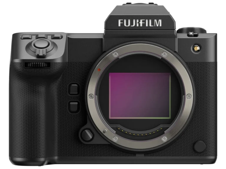 FUJIFILM GFX 100 II front