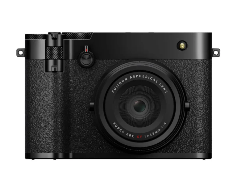 FUJIFILM GFX 100RF front