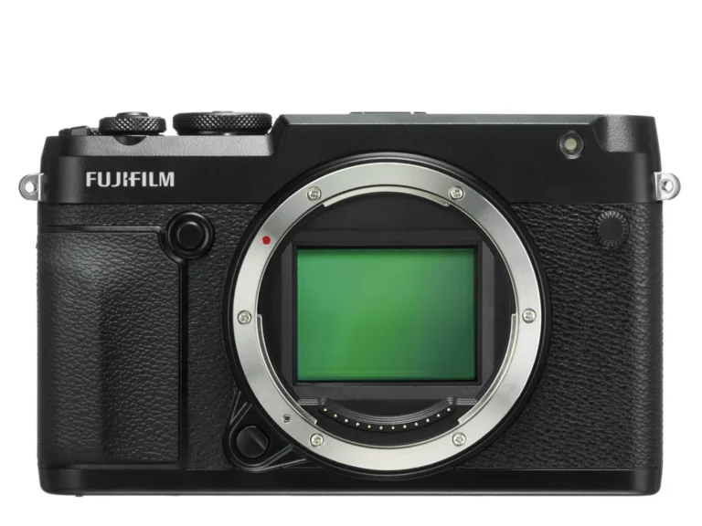 FUJIFILM GFX 50R front2