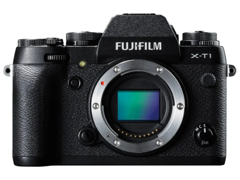 FUJIFILM X T1 front