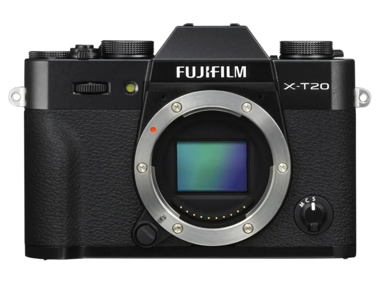 FUJIFILM X T20 front