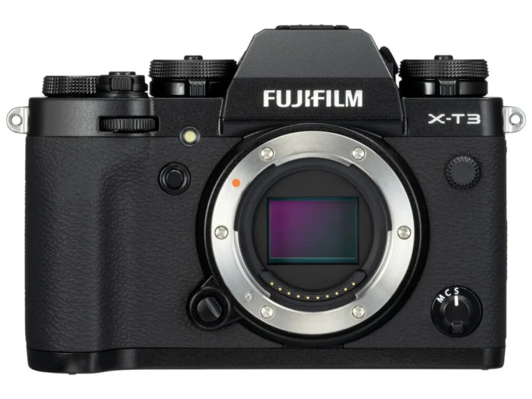 FUJIFILM X T3 front