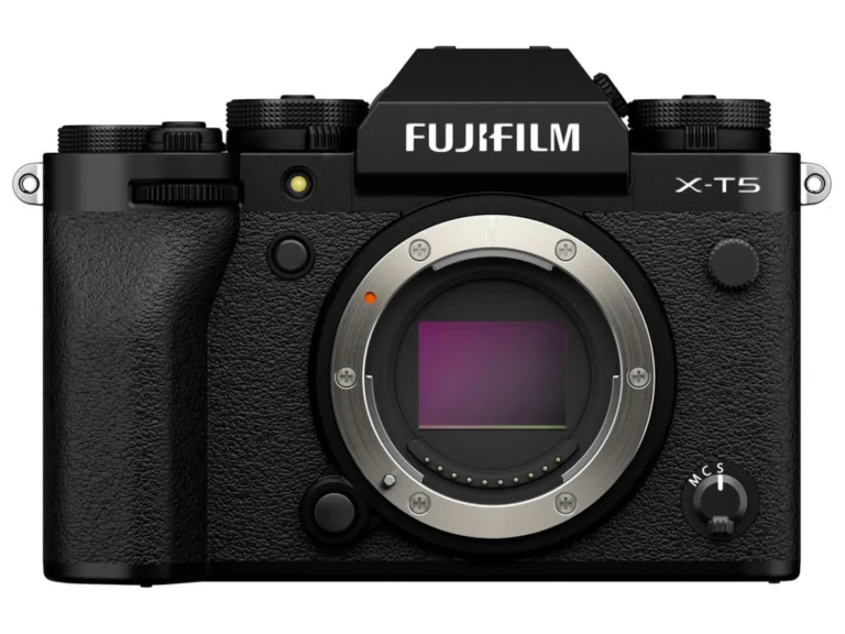 FUJIFILM X T5 front