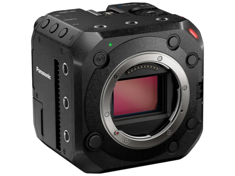 Panasonic AW UB50