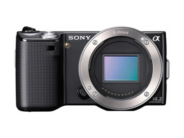 SONY NEX 5 front